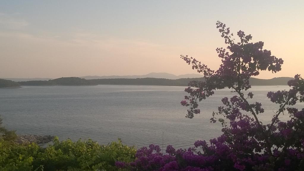 J&B Holiday House Hvar هفار المظهر الخارجي الصورة