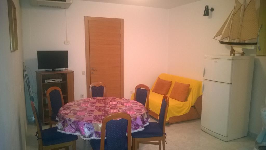 J&B Holiday House Hvar هفار المظهر الخارجي الصورة