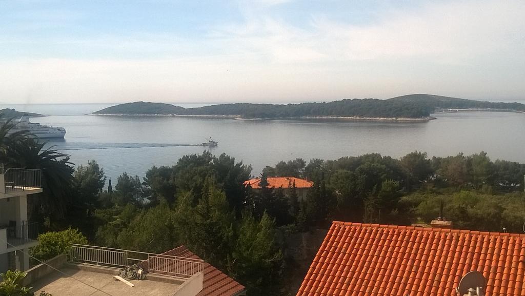 J&B Holiday House Hvar هفار المظهر الخارجي الصورة