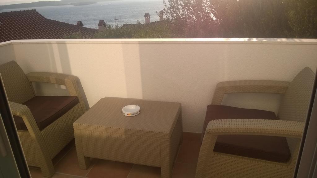 J&B Holiday House Hvar هفار المظهر الخارجي الصورة