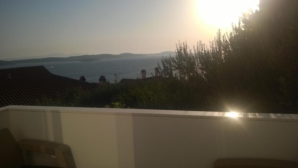 J&B Holiday House Hvar هفار المظهر الخارجي الصورة
