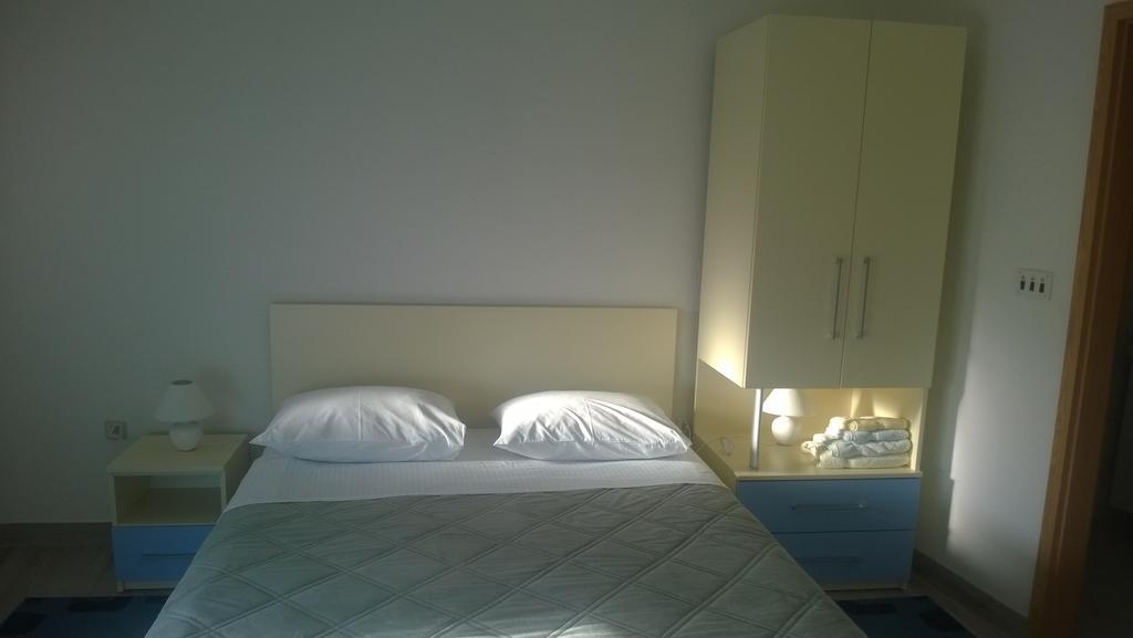 J&B Holiday House Hvar هفار المظهر الخارجي الصورة