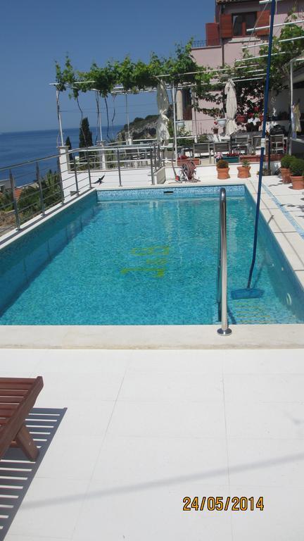 J&B Holiday House Hvar هفار المظهر الخارجي الصورة